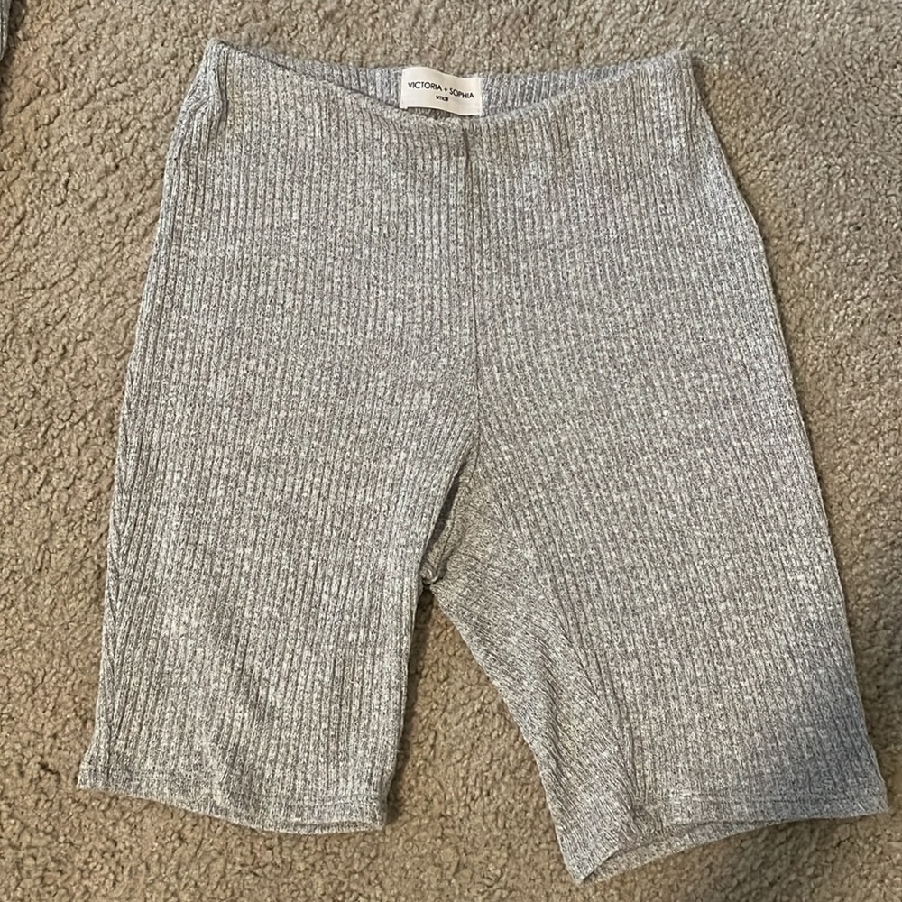 Gray Knit Ribbed Set - Picture 3 of 5